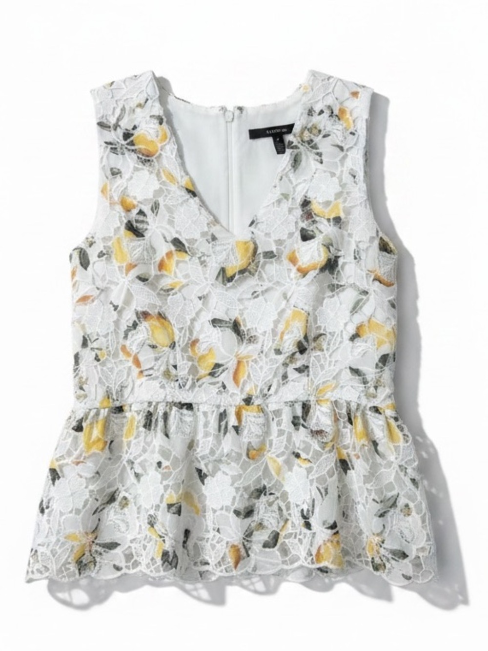 White House Black Market Lemon Lace Peplum V Neck Sleeveless Top Size 6
